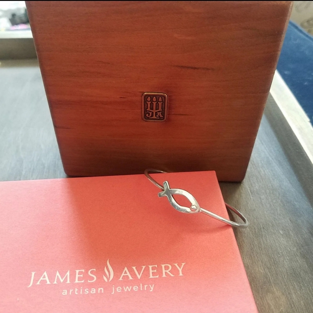 James Avery ☆ Retired Ichthus Fish ☆ Bracelet